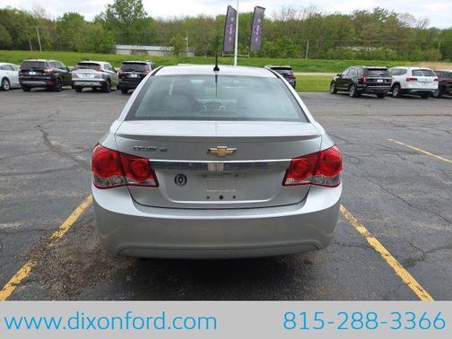 Silver Ice Metallic 2014 Chevrolet Cruze ECO