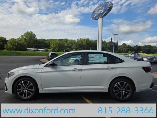 2025 Volkswagen Jetta 1.5T Sport