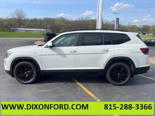 2025 Volkswagen Atlas 2.0T SE w/Technology 4MOTION
