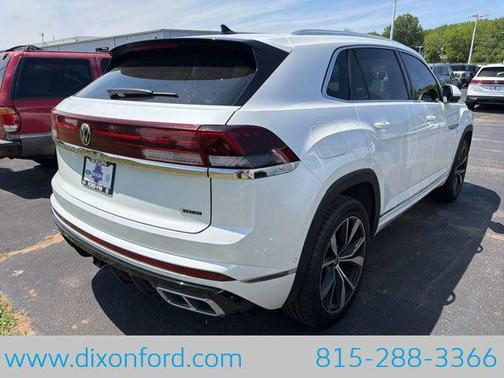 Opal White Pearl 2024 Volkswagen Atlas Cross Sport 2.0T SEL Premium