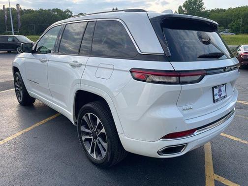 2023 Jeep Grand Cherokee Overland
