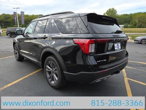 2025 Ford Explorer Active