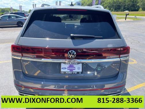 2025 Volkswagen Atlas 2.0T SEL Premium R-Line 4MOTION