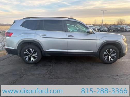 2024 Volkswagen Atlas 2.0T SE