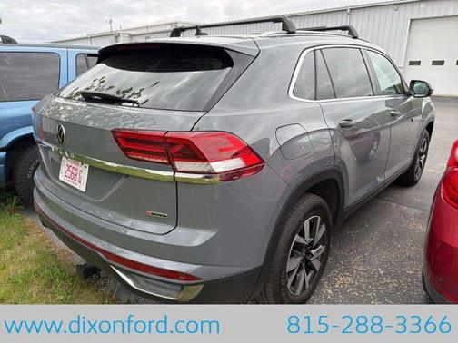 Gray 2020 Volkswagen Atlas Cross Sport 2.0T SEL