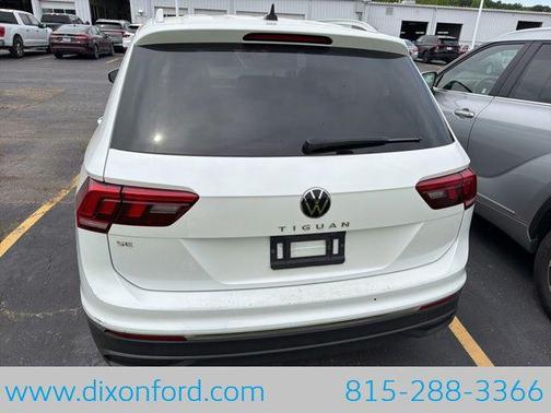 Opal White Pearl 2023 Volkswagen Tiguan 2.0T SE
