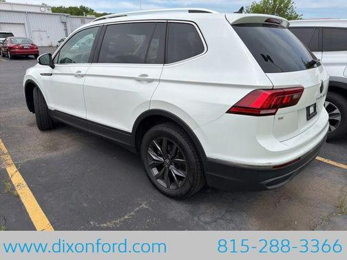 Opal White Pearl 2023 Volkswagen Tiguan 2.0T SE