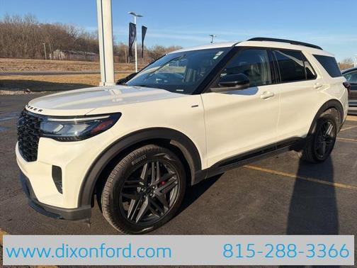 2025 Ford Explorer ST-Line