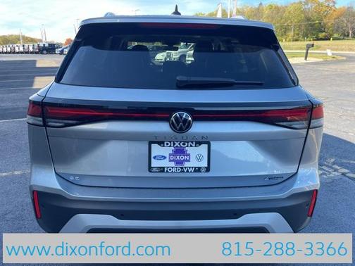 2025 Volkswagen Tiguan 2.0T SE 4MOTION