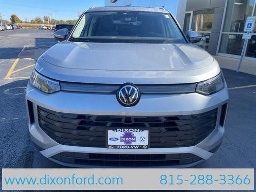 2025 Volkswagen Tiguan 2.0T SE 4MOTION