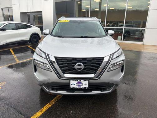 Brilliant Silver Metallic 2023 Nissan Rogue SL