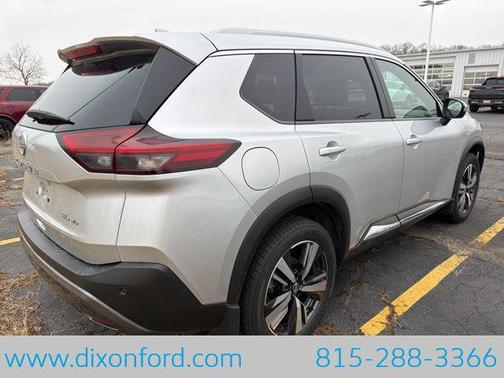 2023 Nissan Rogue SL