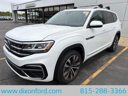 White 2022 Volkswagen Atlas 3.6L SEL Premium