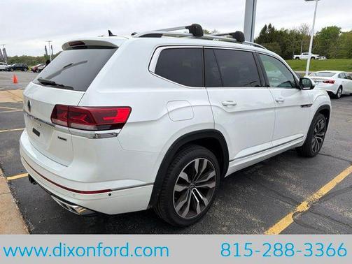 White 2022 Volkswagen Atlas 3.6L SEL Premium