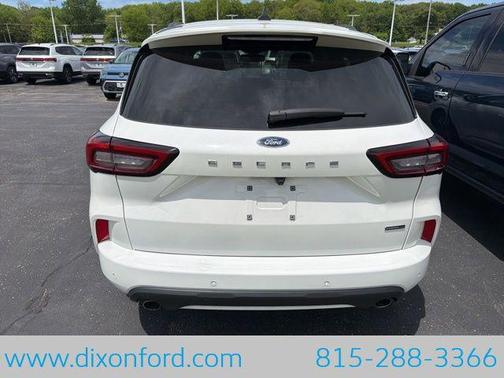 Star White Metallic Tri-Coat 2023 Ford Escape ST-Line Elite