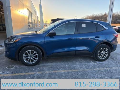 2022 Ford Escape SE