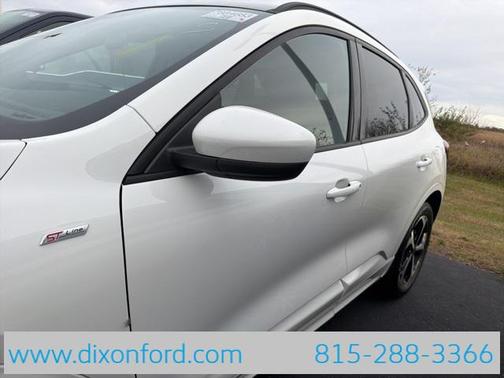 2023 Ford Escape ST-Line Select
