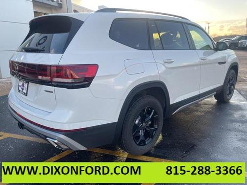 2025 Volkswagen Atlas 2.0T Peak Edition