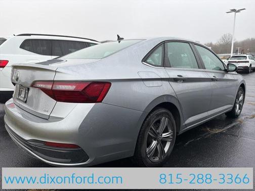 2024 Volkswagen Jetta 1.5T SE