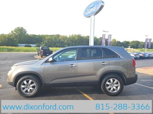 2012 Kia Sorento LX