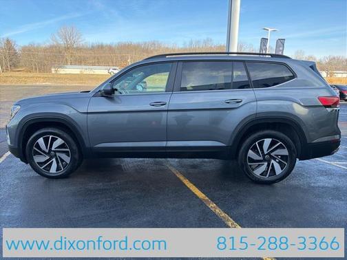 2025 Volkswagen Atlas 2.0T SE w/Technology