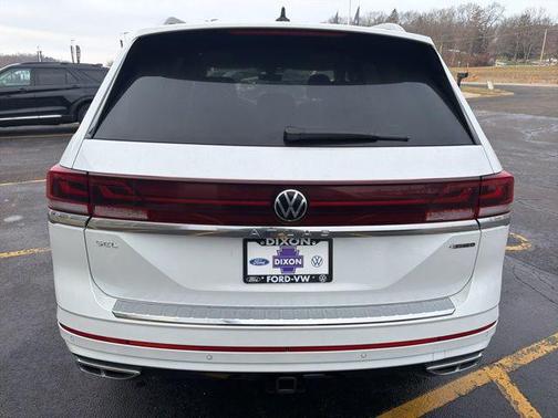 Opal White Pearl 2026 Volkswagen Atlas 2.0T SEL Premium R-Line 4MOTION