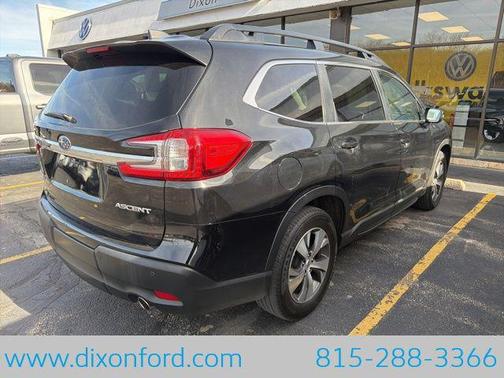 2023 Subaru Ascent Premium 8-Passenger