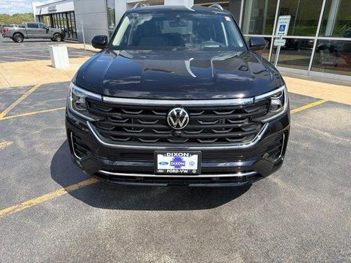 Deep Black Pearl 2026 Volkswagen Atlas 2.0T SEL Premium R-Line 4MOTION