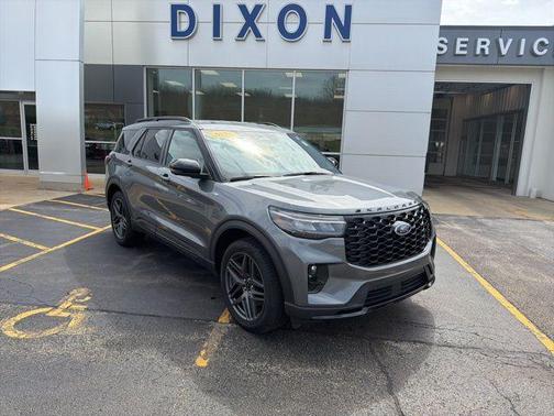 Carbonized Gray Metallic 2025 Ford Explorer ST-Line