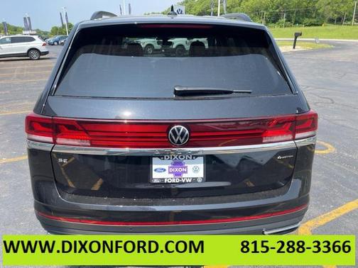 2025 Volkswagen Atlas 2.0T SE w/Technology 4MOTION