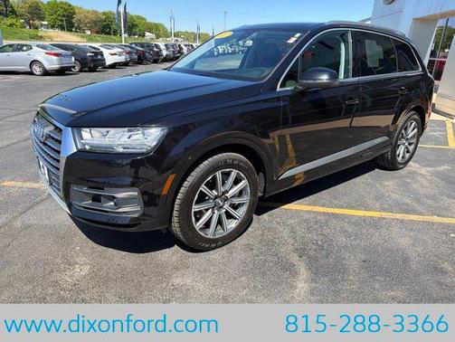 Black 2017 Audi Q7 3.0T Prestige