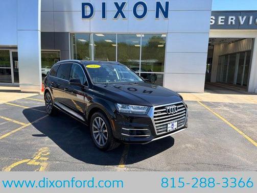 Black 2017 Audi Q7 3.0T Prestige
