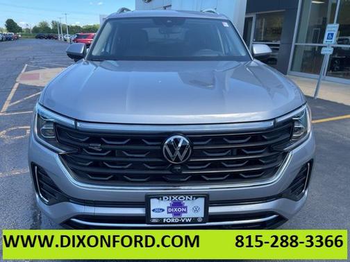 2025 Volkswagen Atlas 2.0T SEL Premium R-Line 4MOTION