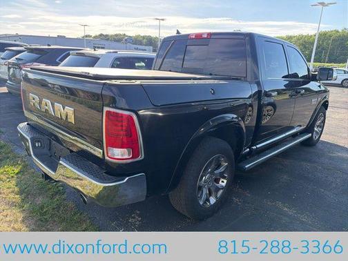 Brilliant Black Crystal Pearlcoat 2017 RAM 1500 Longhorn