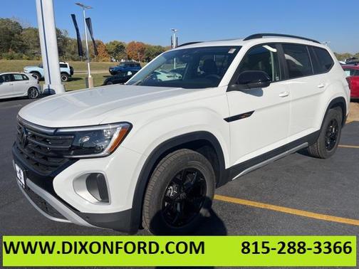 2025 Volkswagen Atlas 2.0T Peak Edition