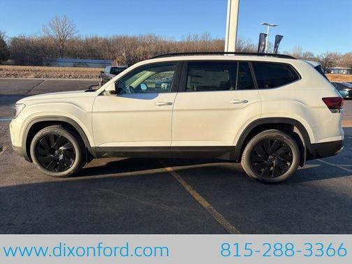 Opal White Pearl 2026 Volkswagen Atlas 2.0T SE w/Technology 4MOTION