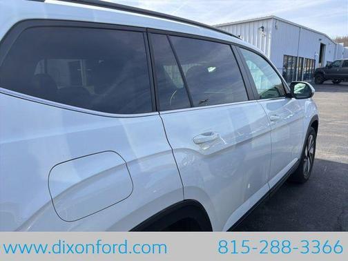 2024 Volkswagen Atlas 2.0T SE w/Technology 4MOTION