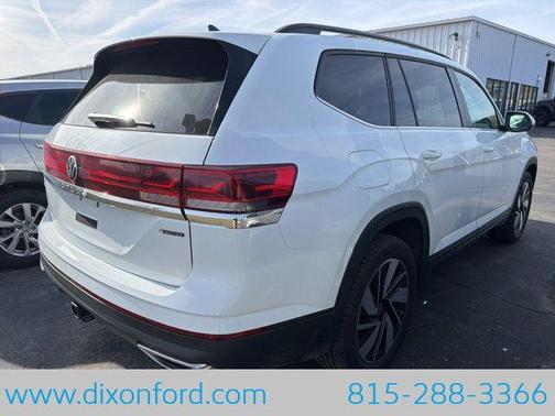 2024 Volkswagen Atlas 2.0T SE w/Technology 4MOTION