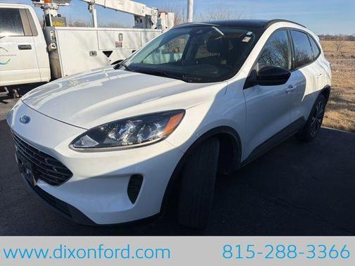 2022 Ford Escape SE