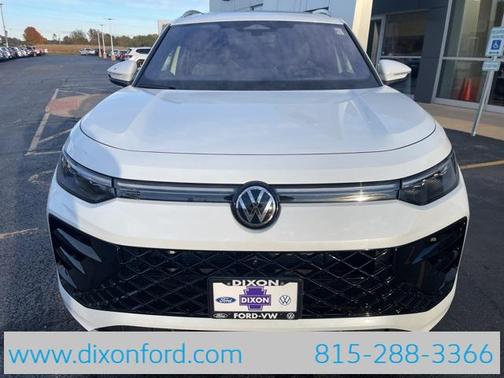 2026 Volkswagen Tiguan 2.0T SEL R-Line 4MOTION