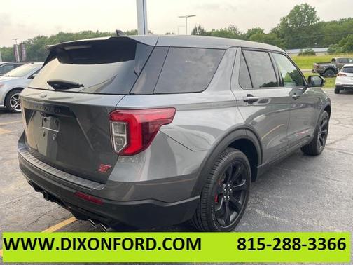 2022 Ford Explorer ST
