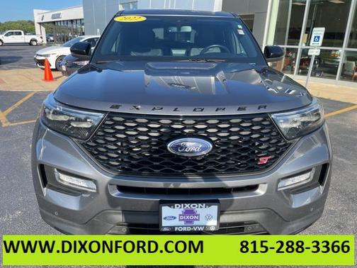 2022 Ford Explorer ST