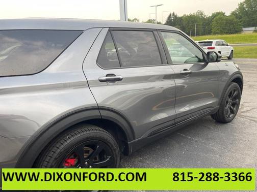 2022 Ford Explorer ST