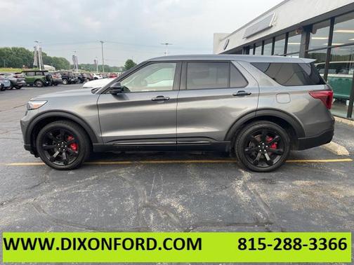 2022 Ford Explorer ST