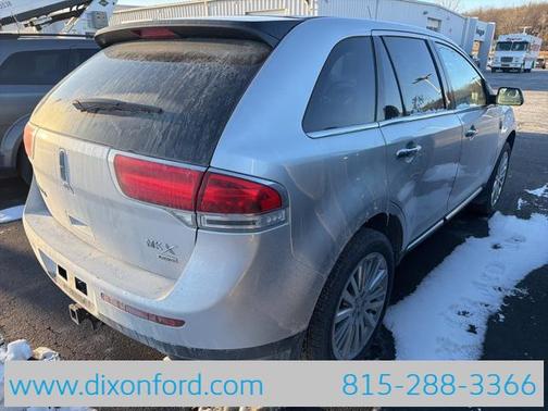 2013 Lincoln MKX Base