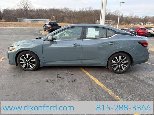 2025 Nissan Sentra SV