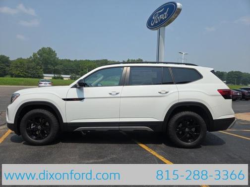 2025 Volkswagen Atlas 2.0T Peak Edition