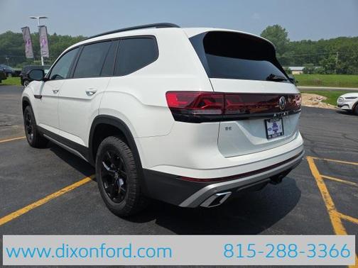 2025 Volkswagen Atlas 2.0T Peak Edition