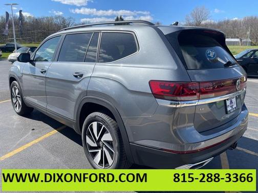 2025 Volkswagen Atlas 2.0T SE w/Technology 4MOTION