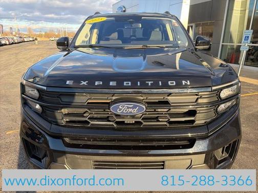 2025 Ford Expedition Active